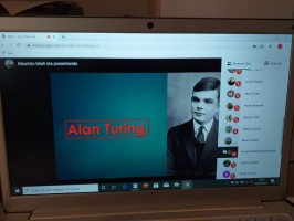 Powerpoint su Alan Turing: i ragazzi di terza al lavoro!